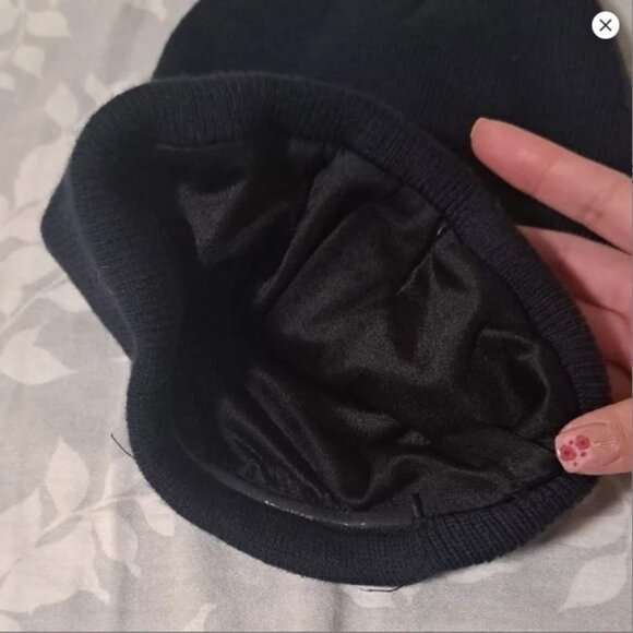 NWOT Theodore Vernell Navy Knit Beanie - Picture 3 of 3